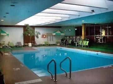 Howard Johnson ウィニペグ エクステリア 写真